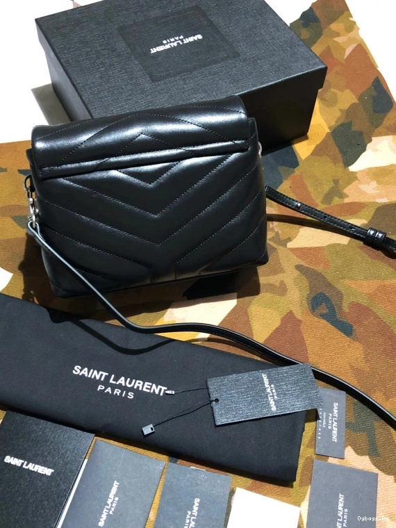 YSL LOULOU TOY 0715